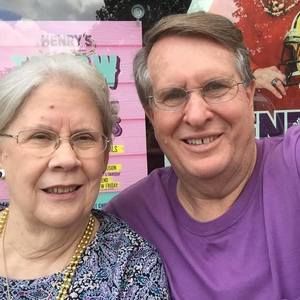 Meet your Posher, Larry